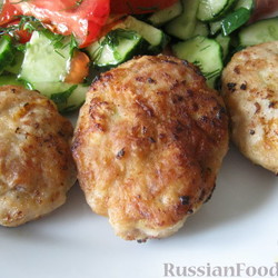 Котлеты мясные "Особые" с кабачками.