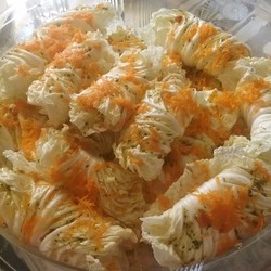 Chinakohl gefüllt mit Mozzarella und Schafskäse