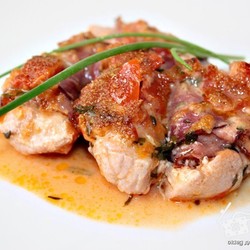 Свиные медальоны по-тоскански
