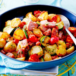 Kartoffel-Kasseler-Pfanne mit Senfsoße