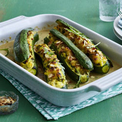 Gefüllte Zucchini mit Kartoffel-Püree