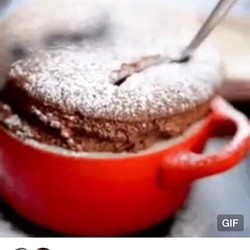 Пышное шоколадное суфле 