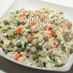 Салат «Оливье» с курицей