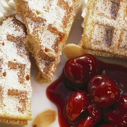 Belgische Waffeln mit Sahne