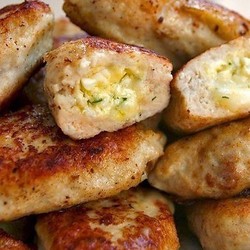 Котлеты с сырной начинкой