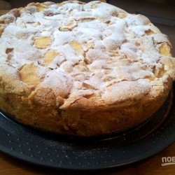 Шарлотка яблочная