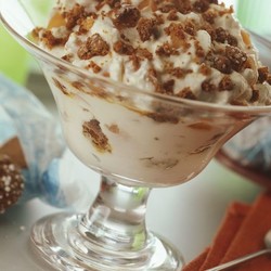 Mascarpone-Creme mit Amaretti und Orangen