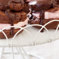 Schoko-Erdbeer-Gebäck