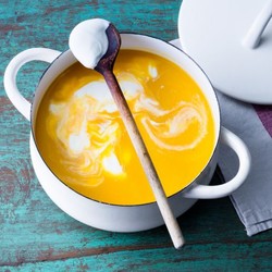 Kürbis-Kokosmilch-Suppe