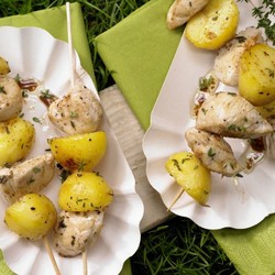 Hähnchen-Kartoffel-Spieße