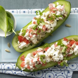 Gefüllte Mini-Gurke