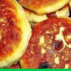 Оладушки на кефире с манкой