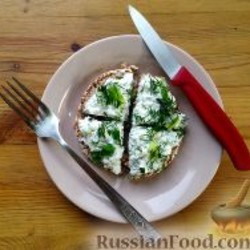 Закуска из творога с чесноком и зеленью