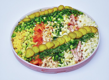 Кобб салат с курицей и свининой по-русски
