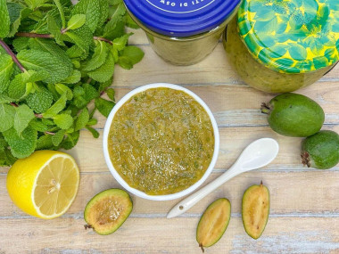 Фейхоа с лимоном на зиму