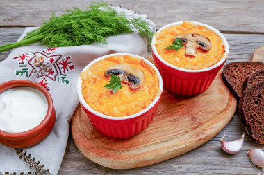 Жульен со свининой и грибами