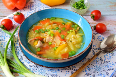 Суп с булгуром и курицей