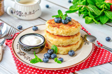 Сырники из мягкого творога быстро и вкусно