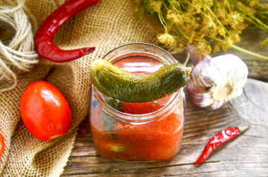 Маринованные огурцы с кетчупом чили