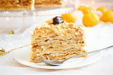 Простой торт Наполеон в домашних условиях