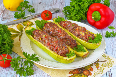 Лодочки из кабачков с фаршем в аэрогриле