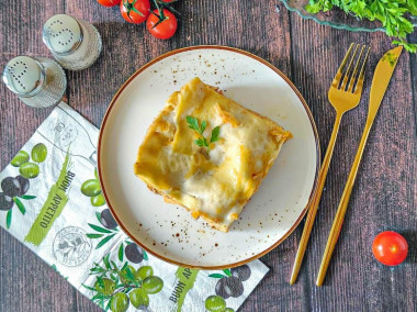 Лазанья в мультиварке с фаршем