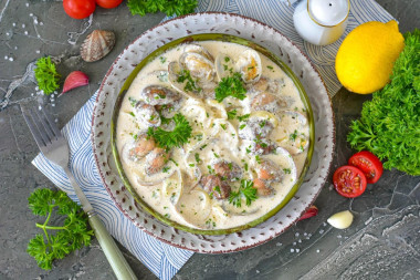 Ракушки клеммы вонголе в соусе