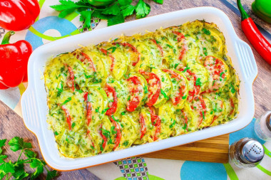 Кабачки с куриной грудкой в духовке с сыром и помидорами