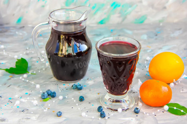 Черничный компот из черники