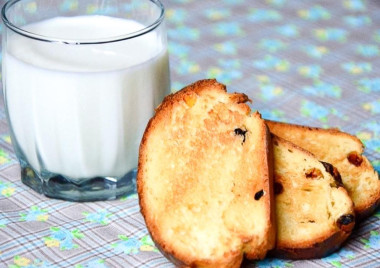 Ванильные сухари с изюмом