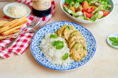 Свинина в соусе карри