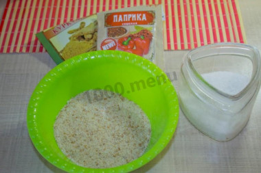 Рецепт - Наггетсы из филе курицы во фритюре - Шаг 5 -  Для панировки продается специальная панировочная смесь - можно взять и готовую, но я предлагаю приготовить ее самостоятельно, ведь так мы будем точно уверены, что в составе не будет никаких глютаматов