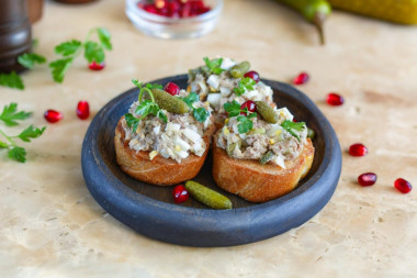 Бутерброды с тунцом консервированным