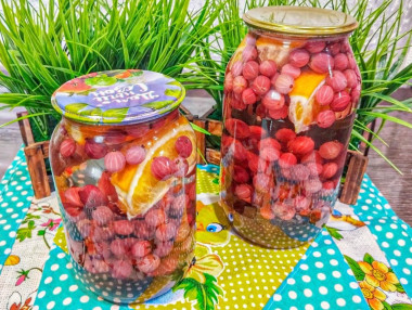 Компот из крыжовника с апельсином