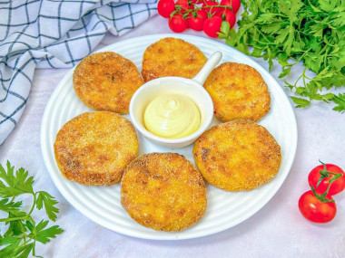 Нежные картофельные котлеты из пюре в духовке