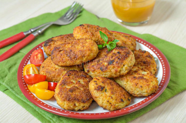 Картофельные грибные котлеты