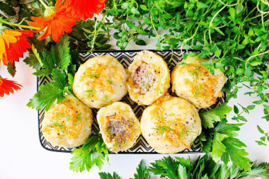 Клецки картофельные с мясом