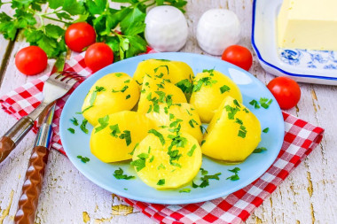 Картошка на пару в мультиварке