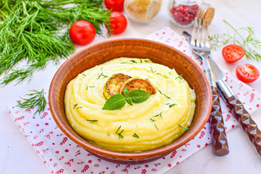 Пюре из картофеля и кабачков