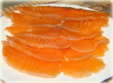 Форель соленая с солью и коньяком
