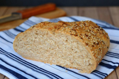 Хлеб с семечками