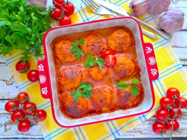 Тефтели в аэрогриле в сметанно томатном соусе