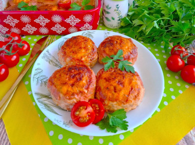 Тефтели в аэрогриле в сметанно томатном соусе