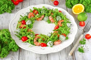 Салат Венок с креветками и рукколой рождественский