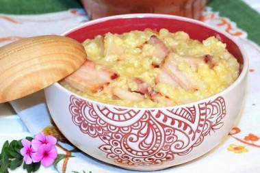 Пшенная каша с салом в духовке