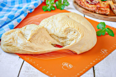 Тесто для пиццы на кефире без дрожжей