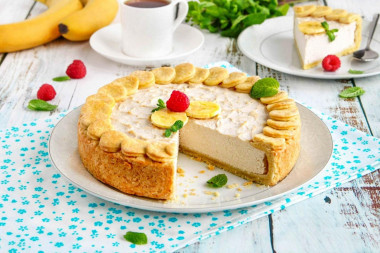 Пирог с творогом и бананом песочный