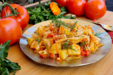 Овощное рагу без мяса с картошкой и капустой