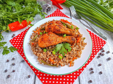 Куриные ножки с гречкой в духовке