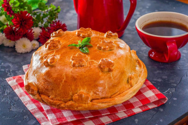 Курник классический с курицей и картошкой и блинами